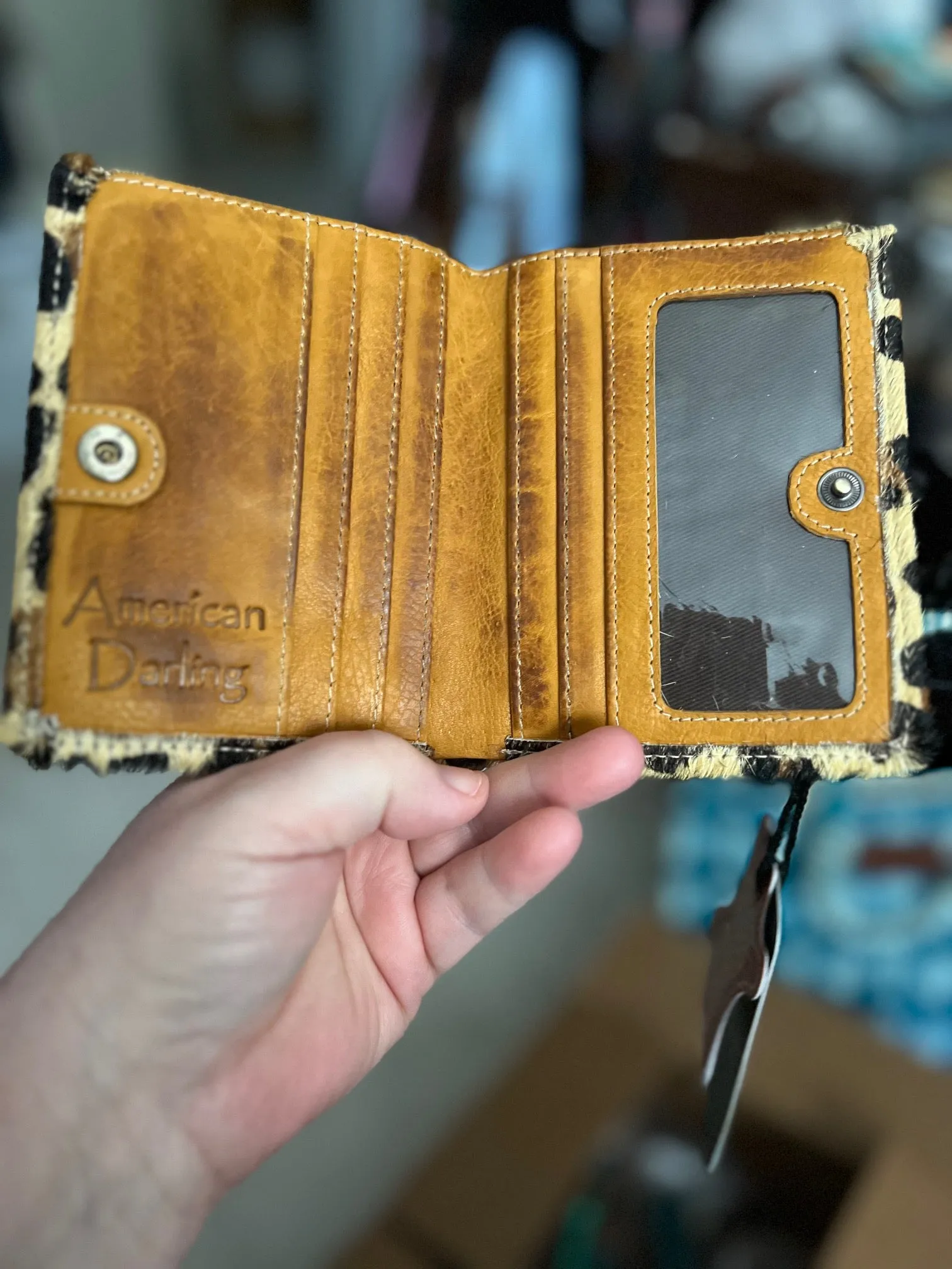 American Darling Women's Compact Bi-Fold Wallet - Multi Handbag