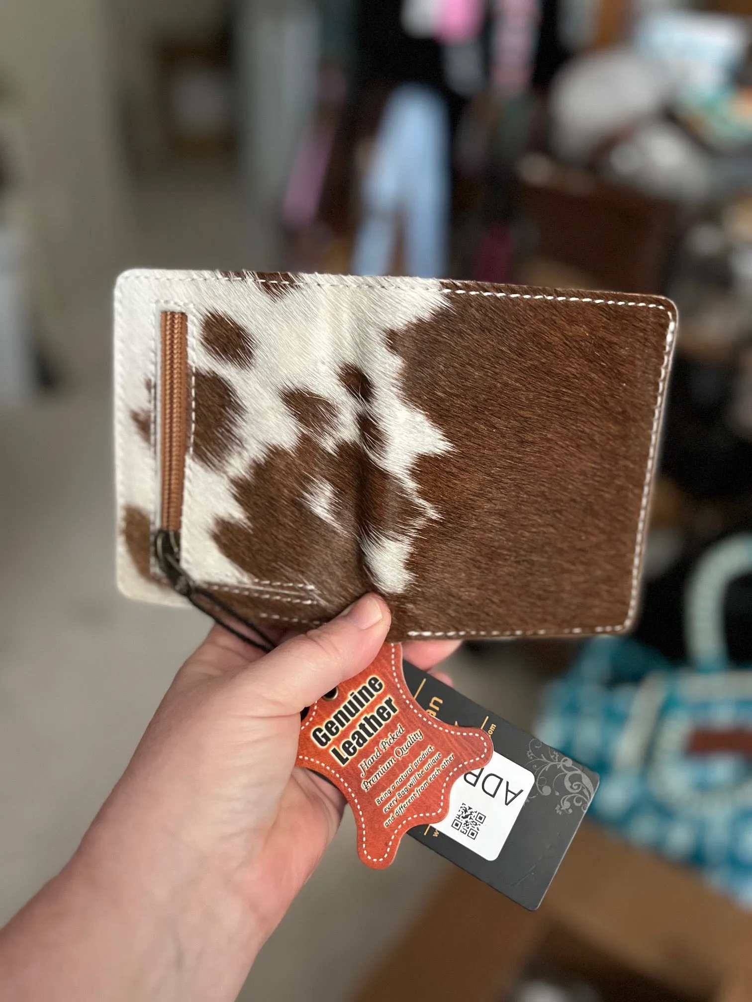 American Darling Women's Compact Bi-Fold Wallet - Multi Handbag