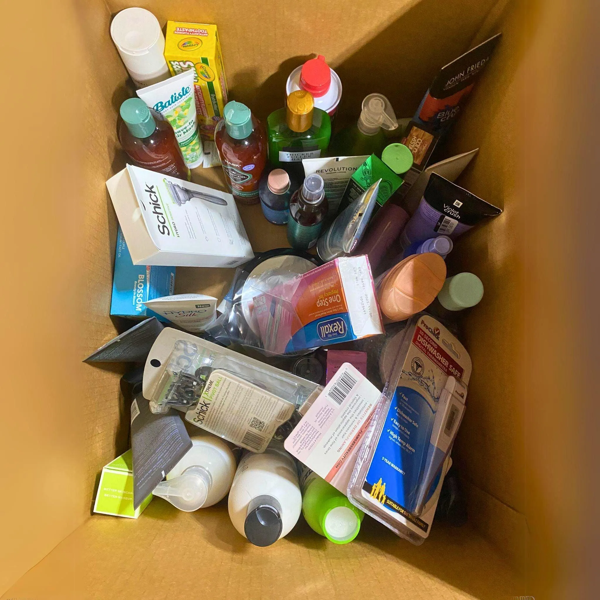 Health And Beauty with John Frieda, Suave, Rexall, Revolution, Schick, Nivea (100 Pcs Lot)