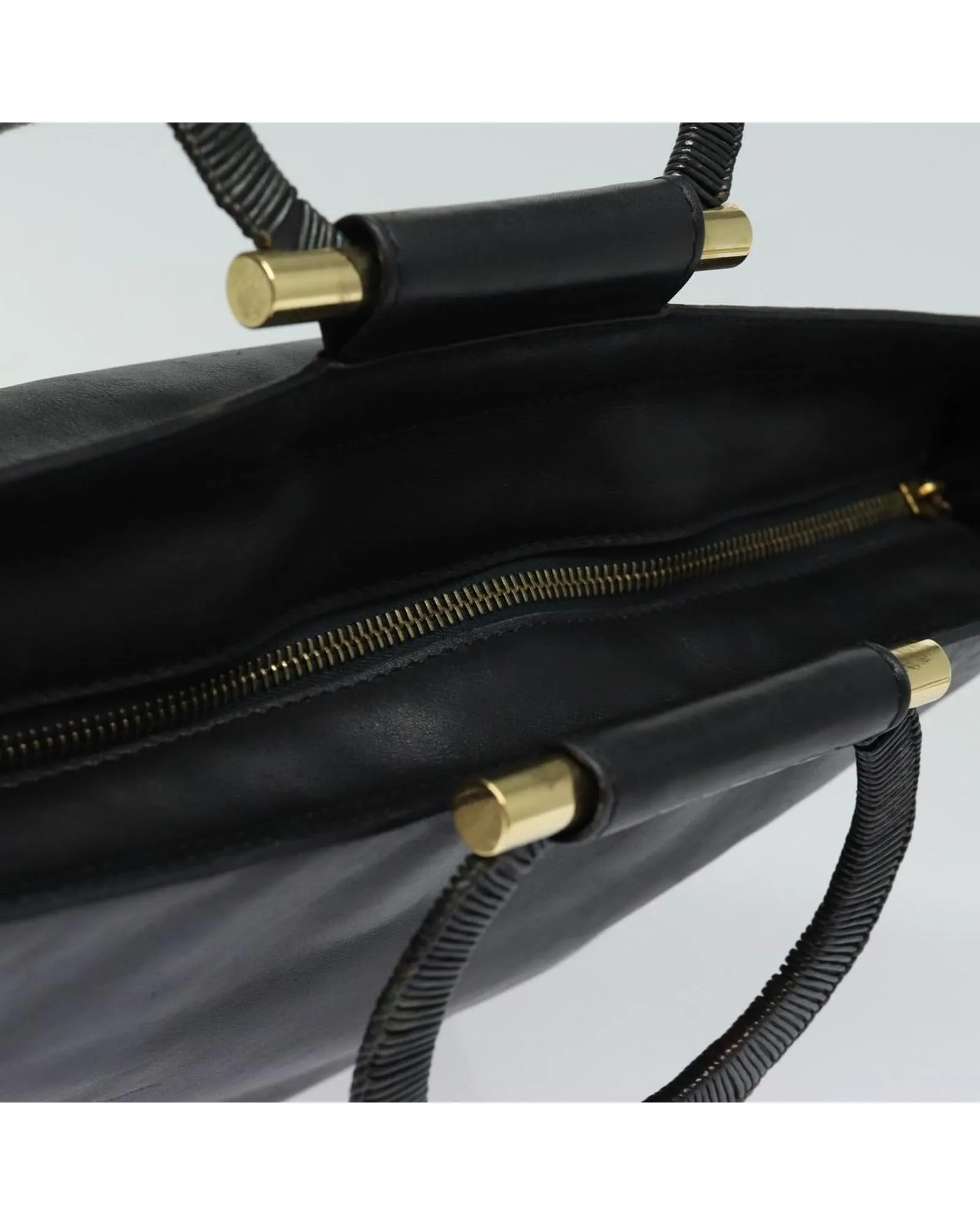Leather Hand Bag with Handle Drop and Storage Smell