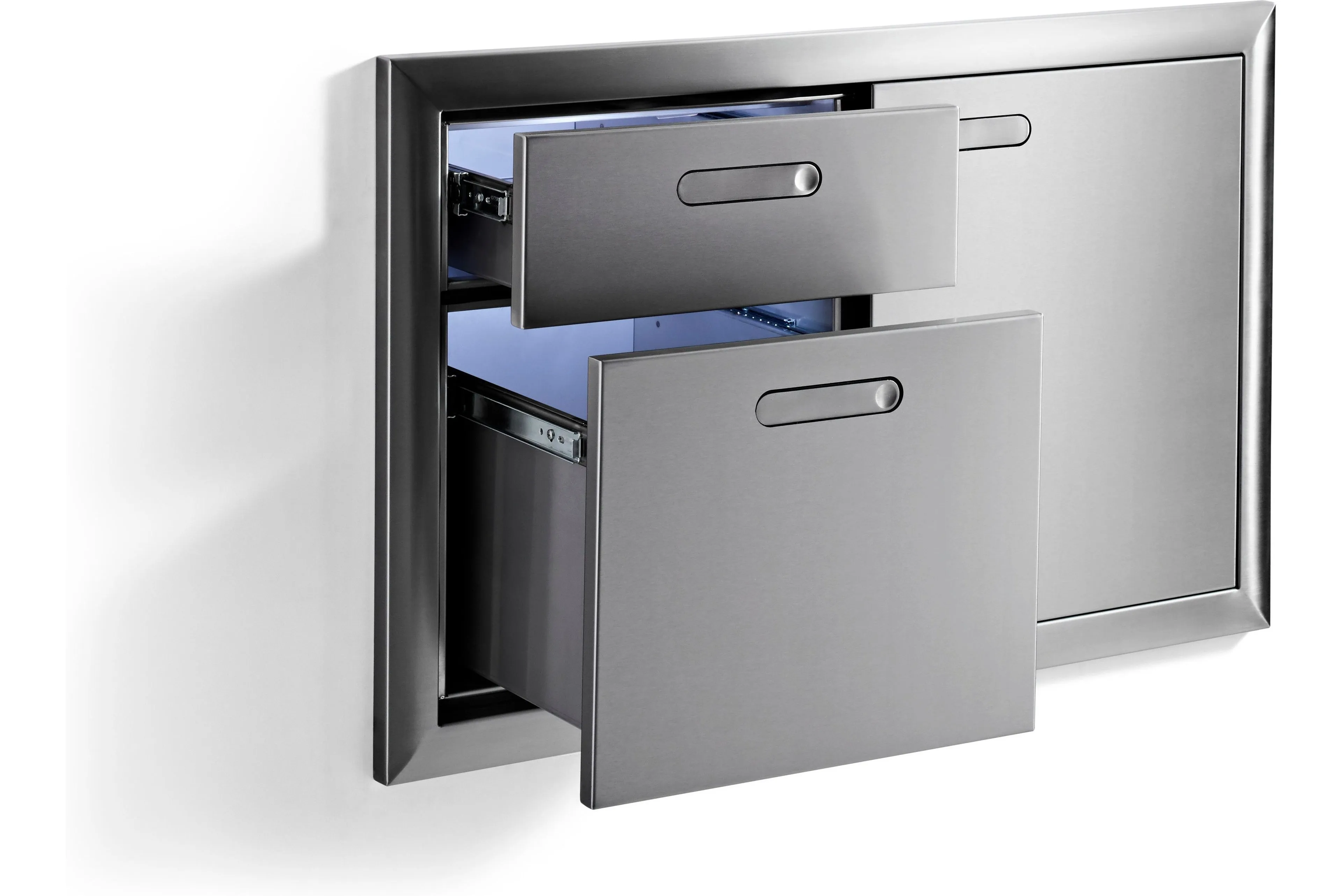 Lynx LSA36-4 36" Storage door & double drawer combination