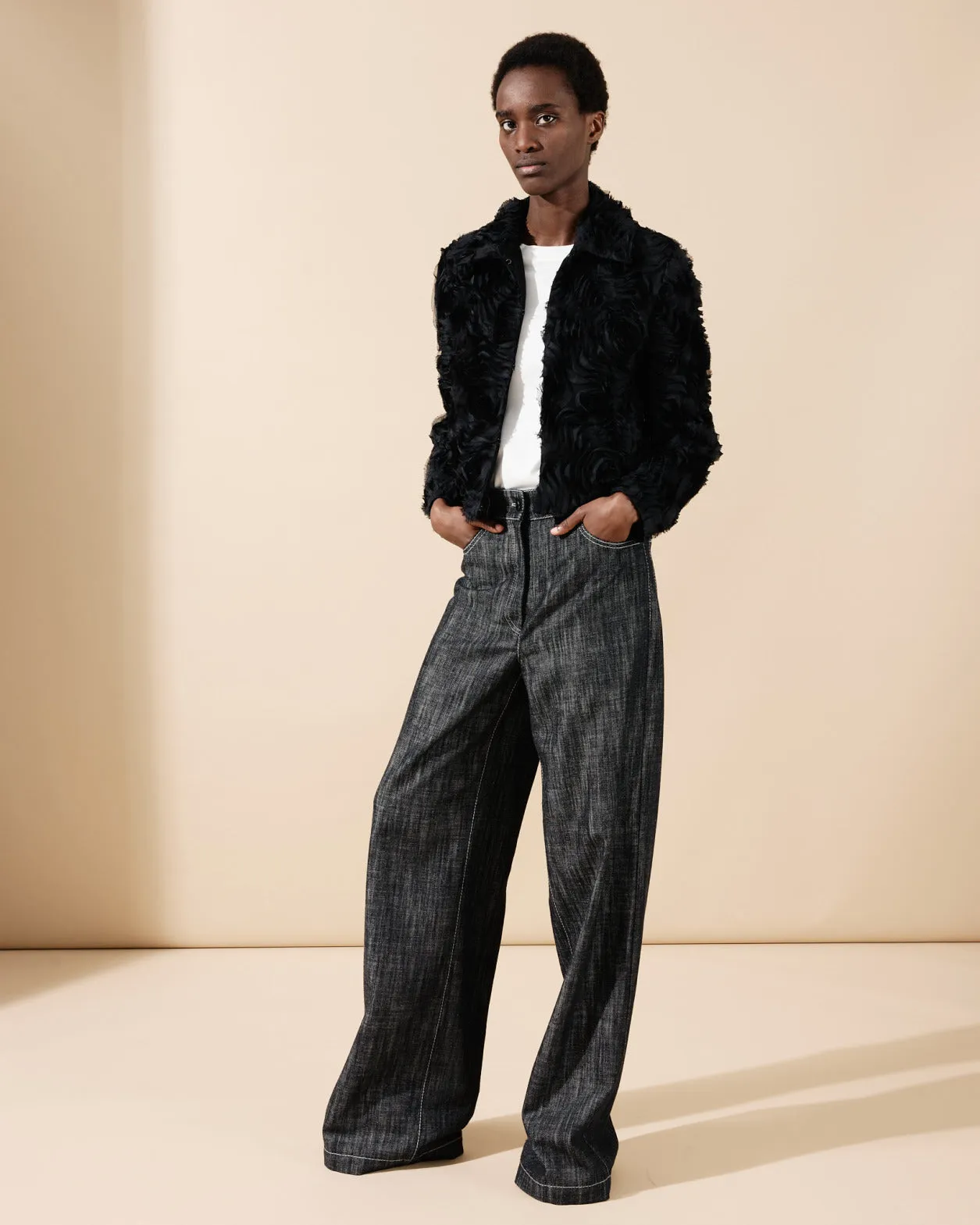 Short Jacket with 3D Carnation Embroidery